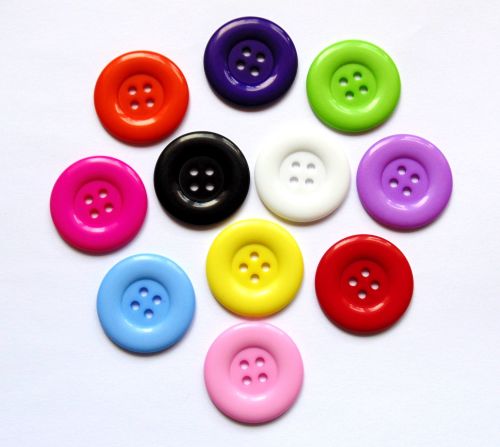 Buttons 100 pc - 33mm